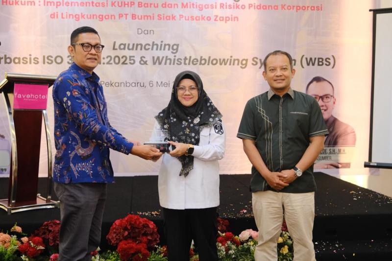 Gambar berita: Bupati Afni Tegaskan Evaluasi Total BUMD, BSP Zapin Jadi Contoh Transformasi