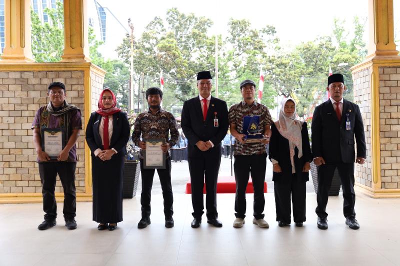 pln-dukung-selembayung-photo-award-2025-energi-listrik-untuk-pembangunan-berkelanjutan