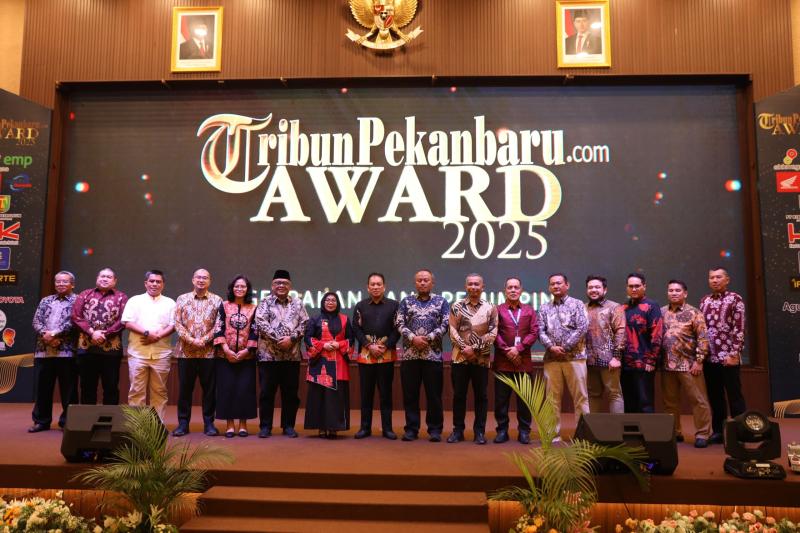 Transformasi Digital, PLN Mobile Dinobatkan Sebagai Layanan Publik Terbaik pada Sektor Energi