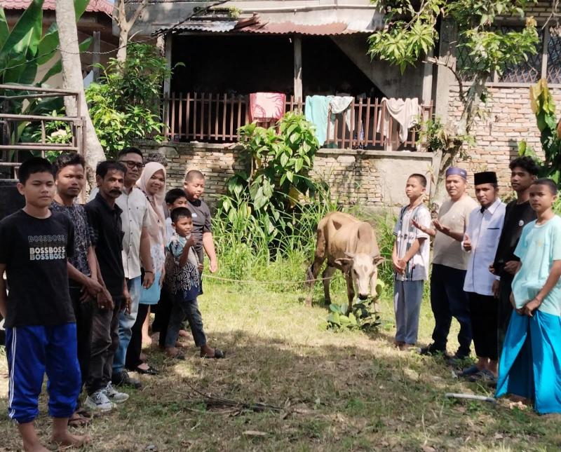 Puluhan Hewan Qurban Dibagikan PT Arara Abadi untuk Kaum Dhuafa dan Yatim