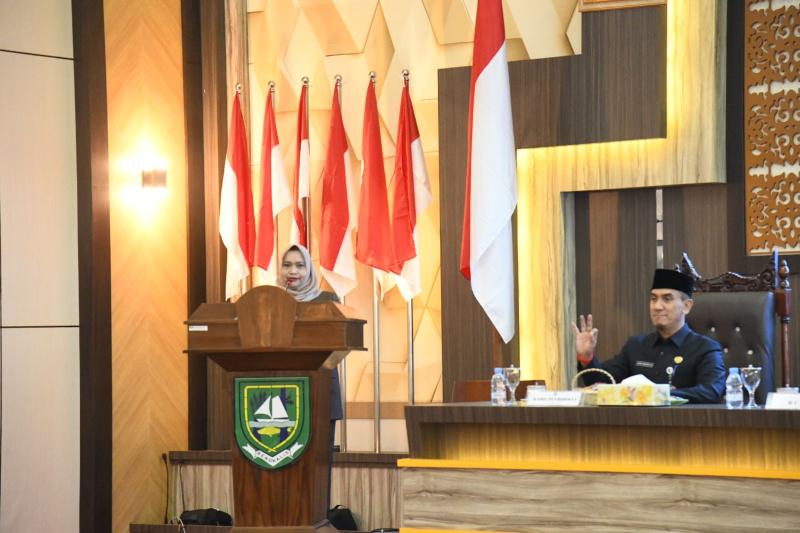 Lantik 215 Kepala Sekolah, Kasmarni Tegaskan Zero Tolerance Pungli dan Jual Beli Kursi PPDB